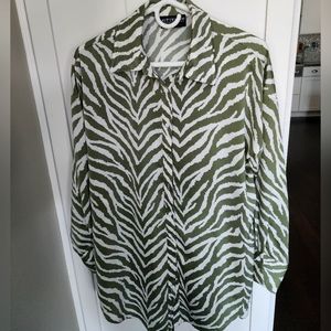 KITTENISH button-up flowy dress with fabric belt